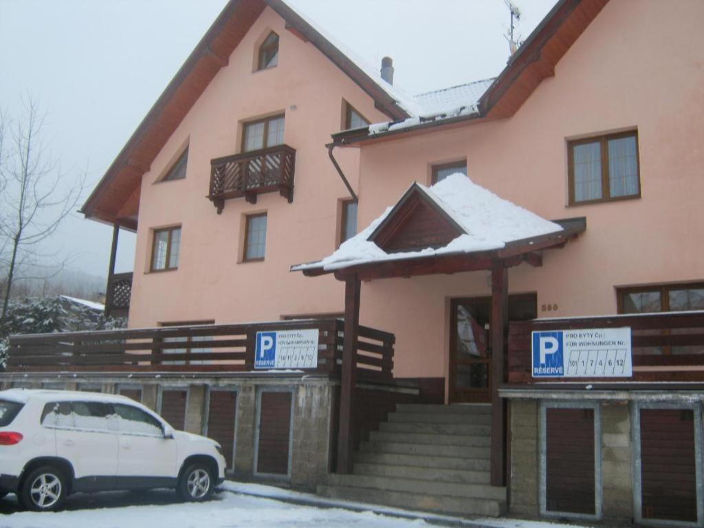 Apartman Klondajk Harrachov Zewnętrze zdjęcie